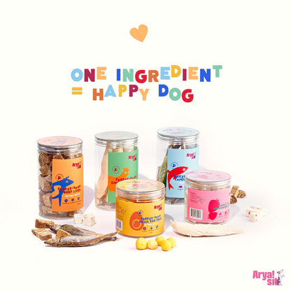 Assorted pet food jars with colorful labels on a white background, featuring the brand 'Aryal'.